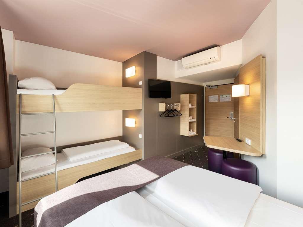 B&B Hotel Duesseldorf-Mitte Ruang foto